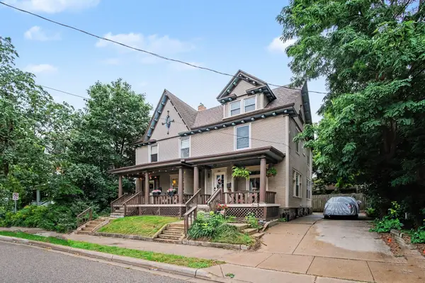 59-61 Grand Avenue Ne, Grand Rapids, MI 49503