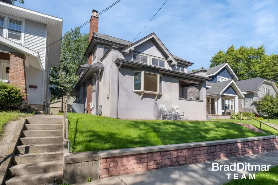 423 Rosewood Avenue Se, East Grand Rapids, MI 49506 - #3