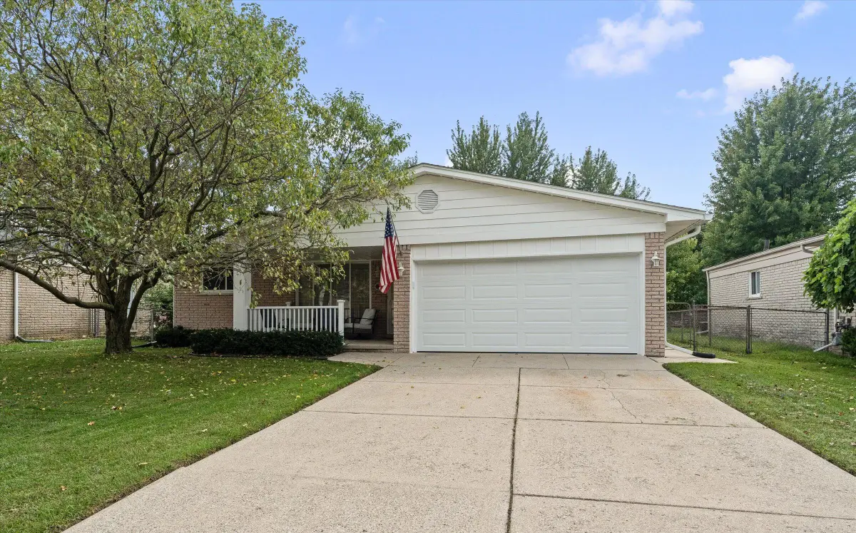 42991 Saxony Road, Canton, MI 48187 - #1