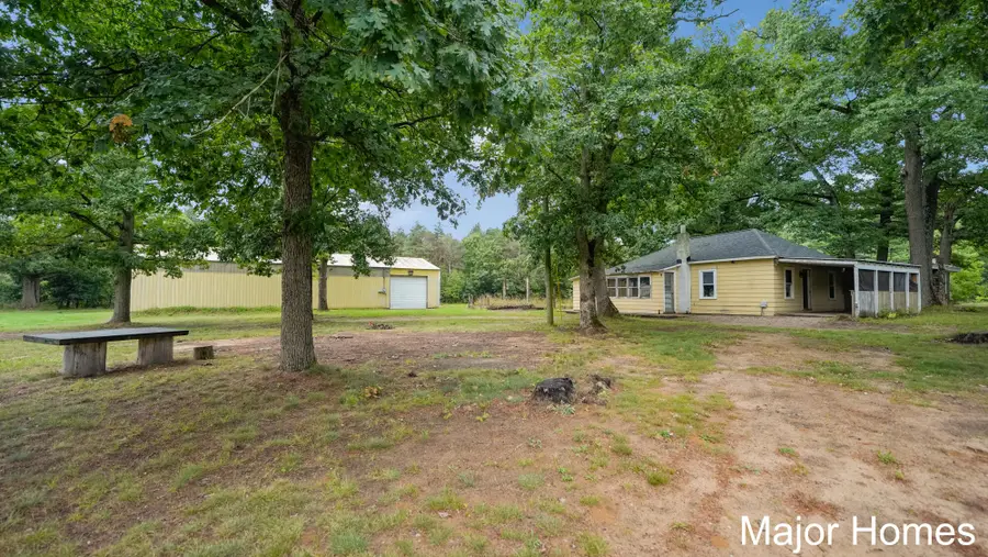 23032 Almy Road, Howard City, MI 49329 - #3