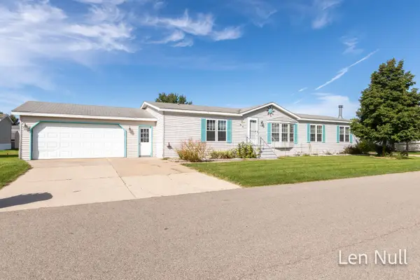 7529 Curry Street Se, Caledonia, MI 49316