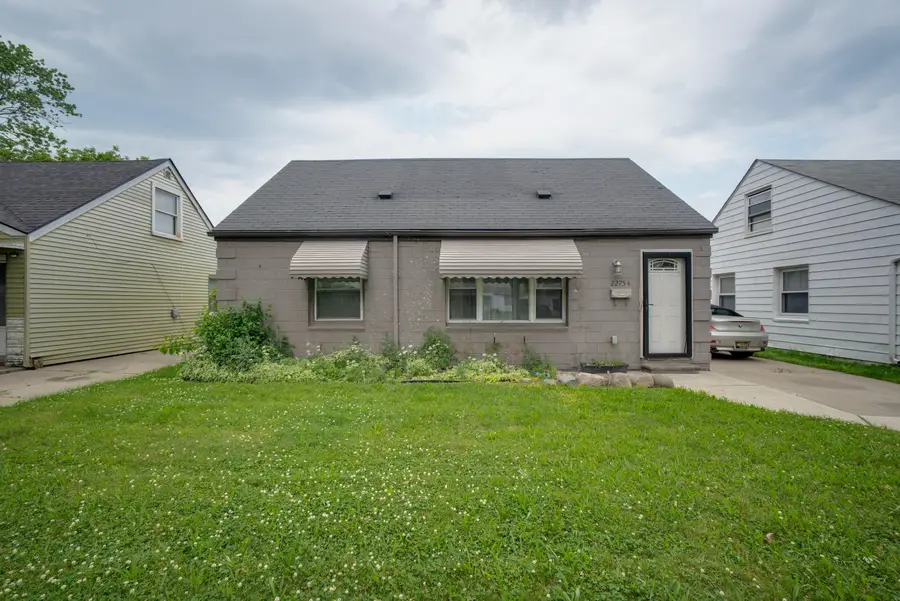 22754 Almond Avenue, Eastpointe, MI 48021 - #2