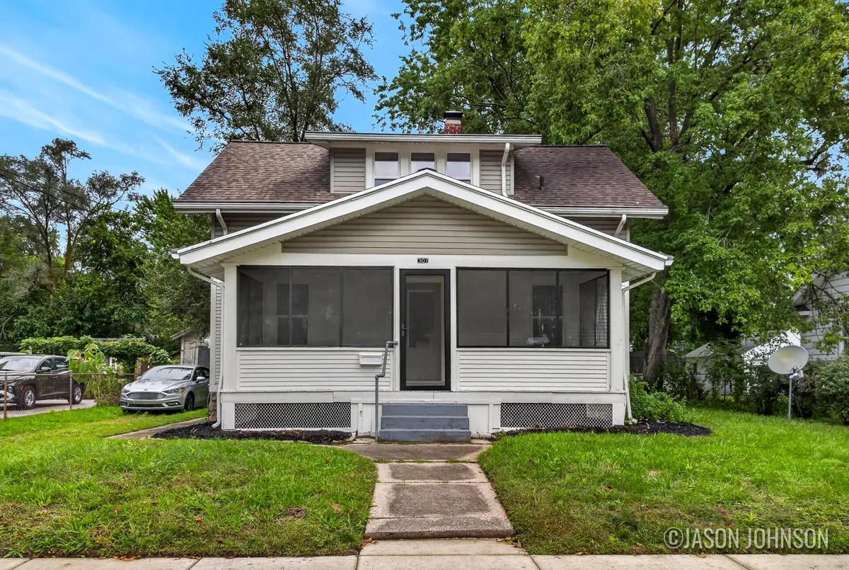 307 Ridgewood Street Se, Grand Rapids, MI 49548 - #1