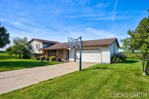 4298 40th Street, Holland, MI 49423