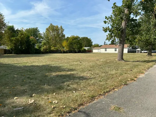 1912 Mccartney Avenue, Ypsilanti, MI 48198