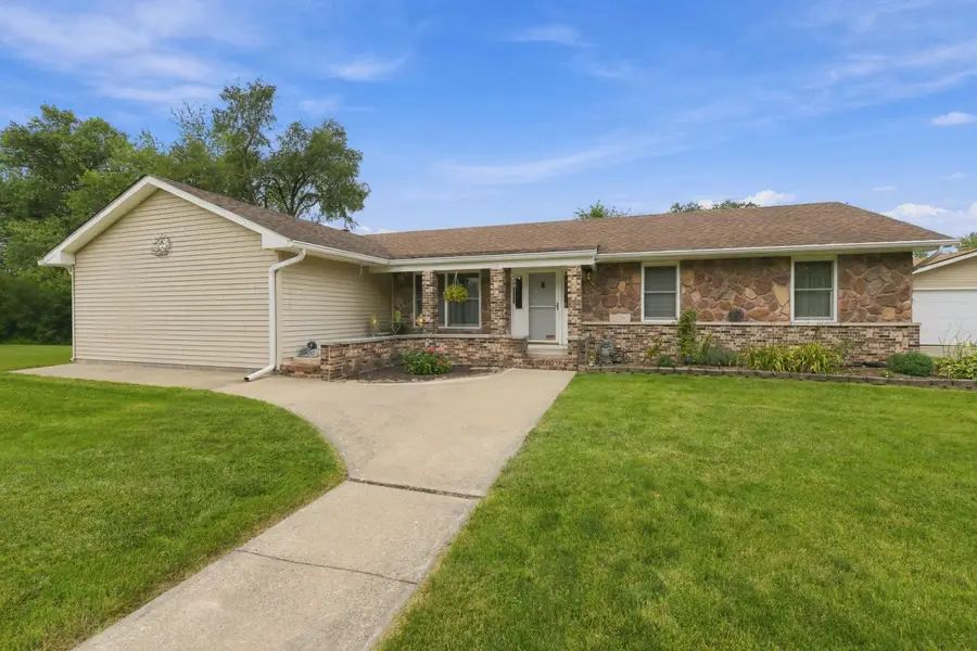 24368 Sylvan Avenue, Brownstown, MI 48134 - #2