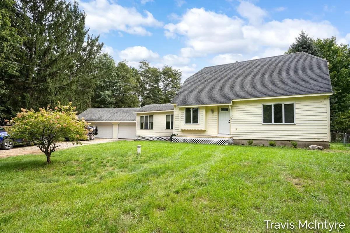 1040 Fonger Street Ne, Sparta, MI 49345 - #1