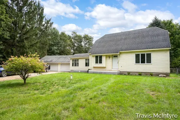 1040 Fonger Street Ne, Sparta, MI 49345