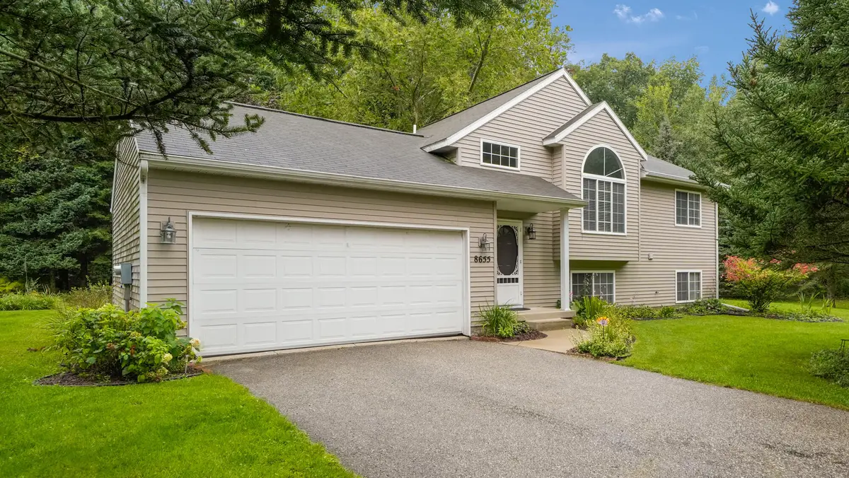 8655 Wildcat Run Drive Ne, Rockford, MI 49341 - #1