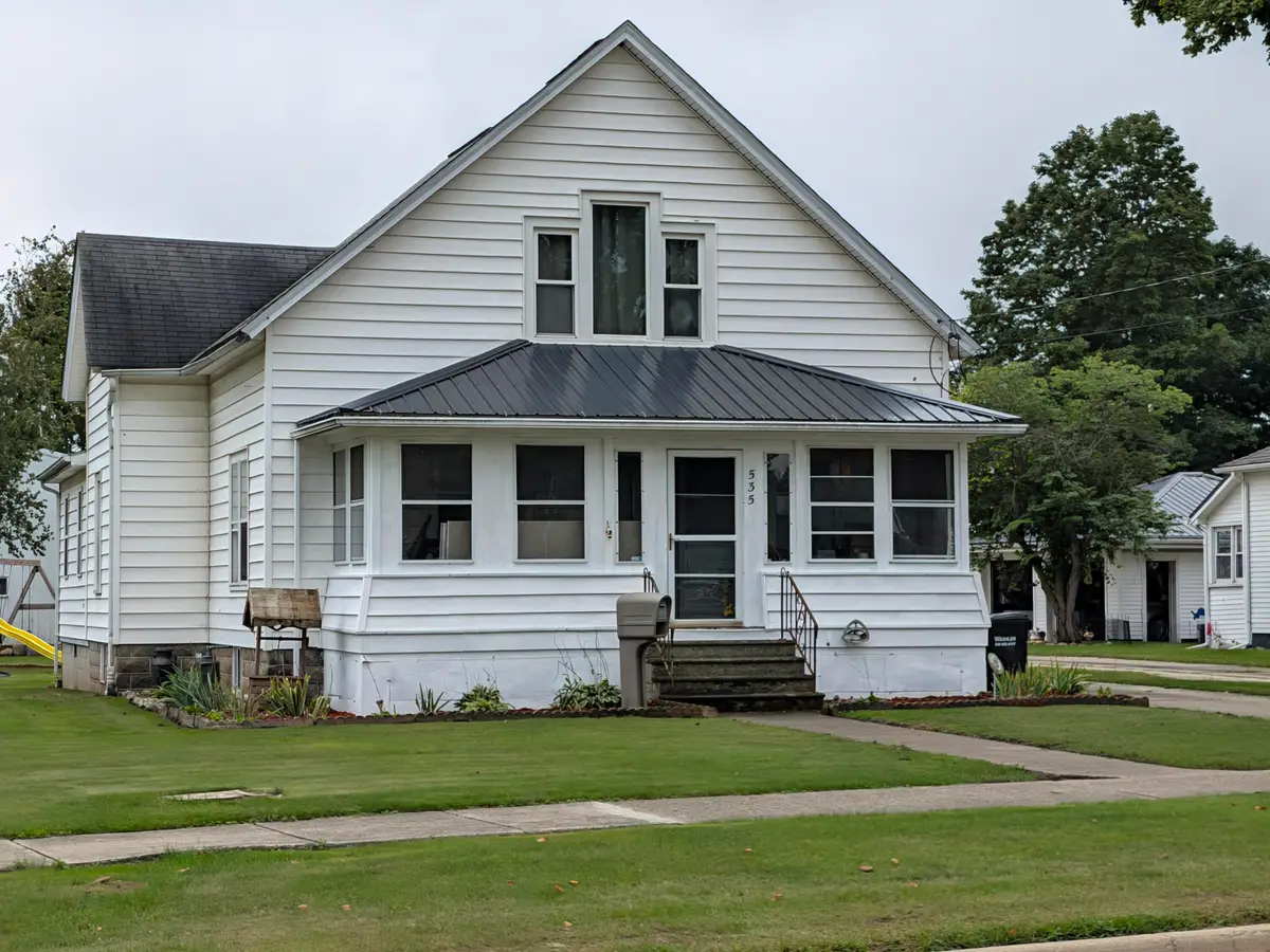 535 W Chicago Street, Bronson, MI 49028 - #1
