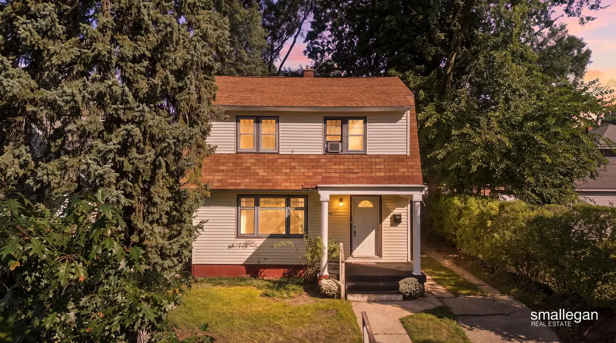 545 Ardmore Street Se, Grand Rapids, MI 49507 - #1