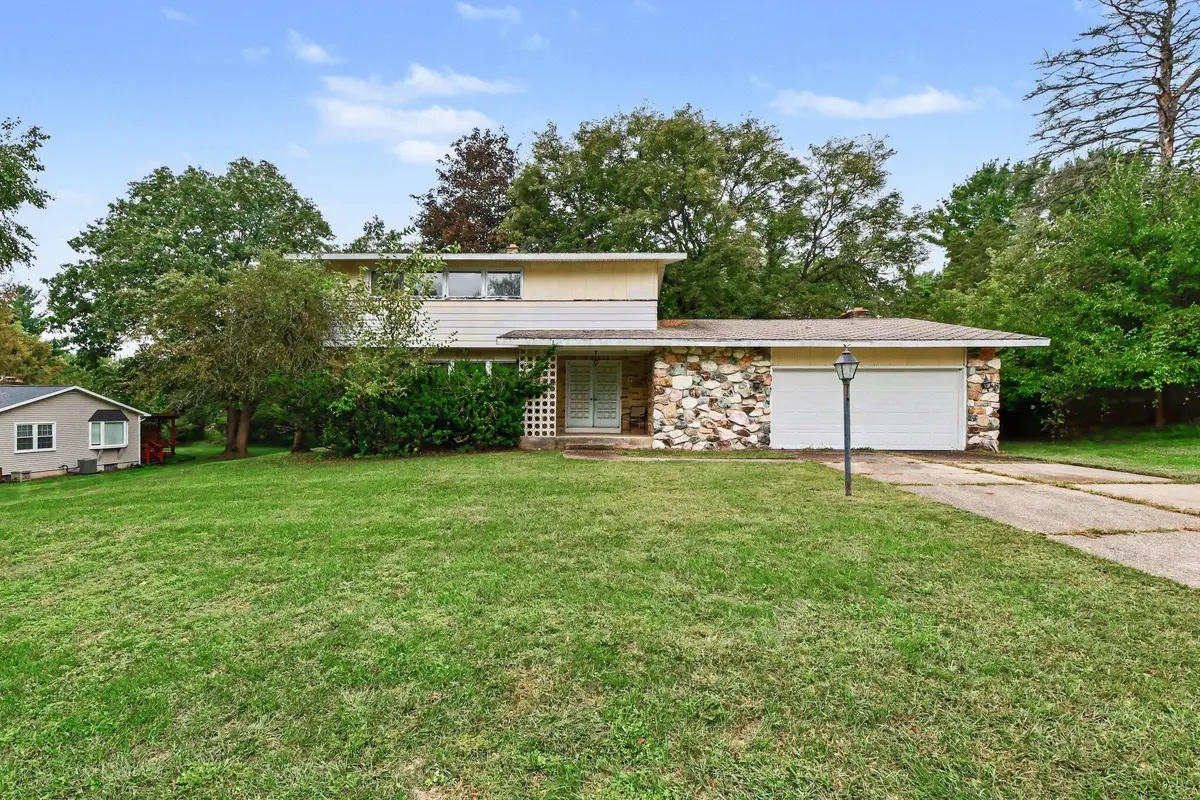3423 Winterberry Court Se, Grand Rapids, MI 49546 - #1