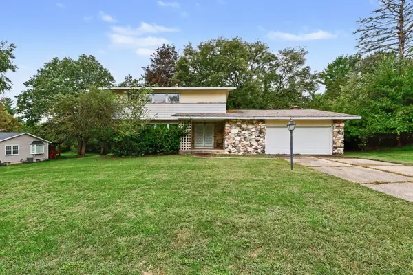 3423 Winterberry Court Se, Grand Rapids, MI 49546