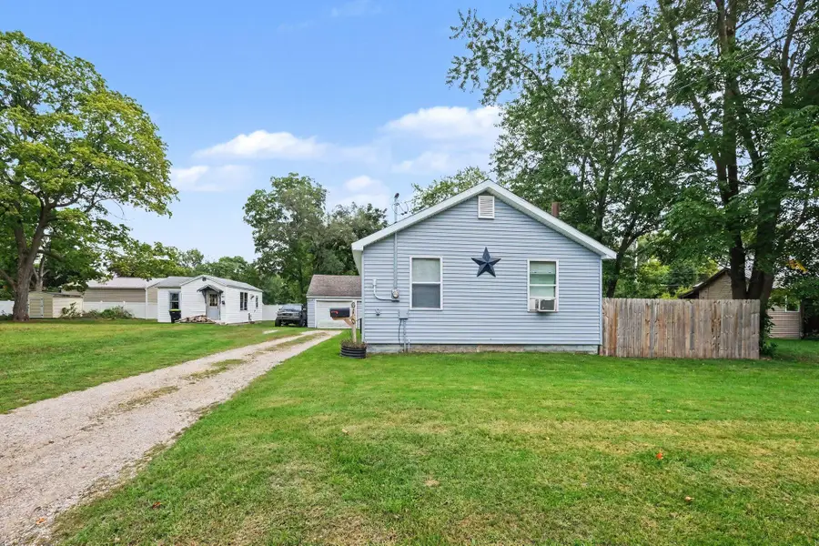 610 S Webster Street, Greenville, MI 48838 - #3