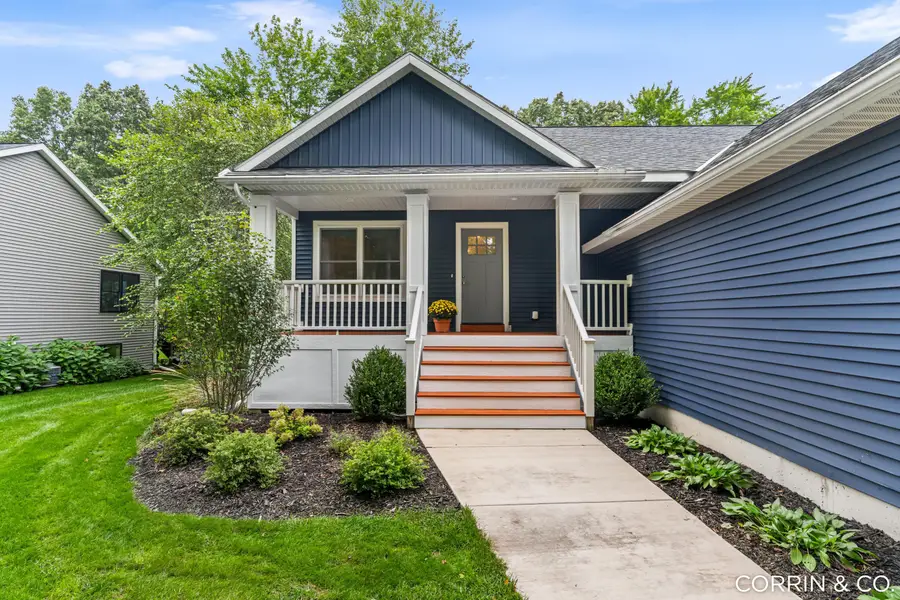 1541 W 32nd Street, Holland, MI 49423 - #3