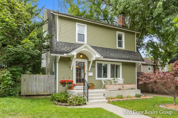 1108 Fisk Road Se, Grand Rapids, MI 49507