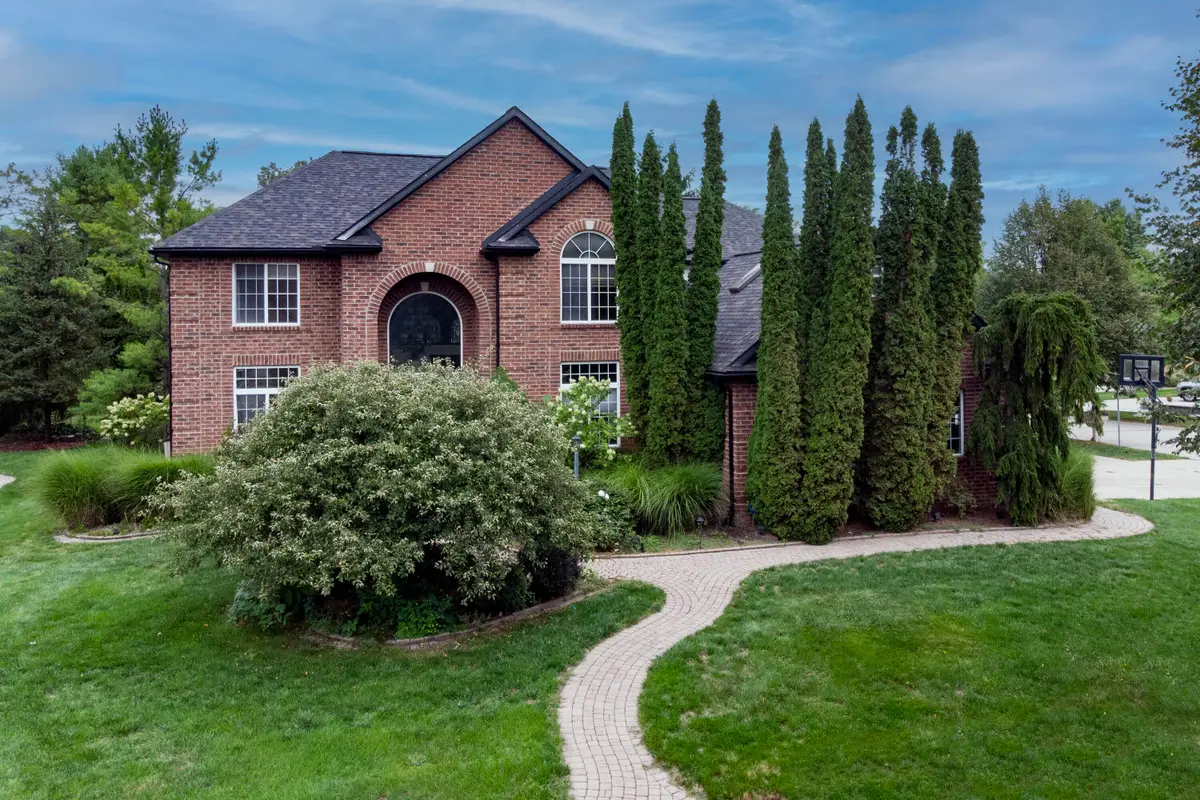2255 Radcliffe Drive, Troy, MI 48085 - #1