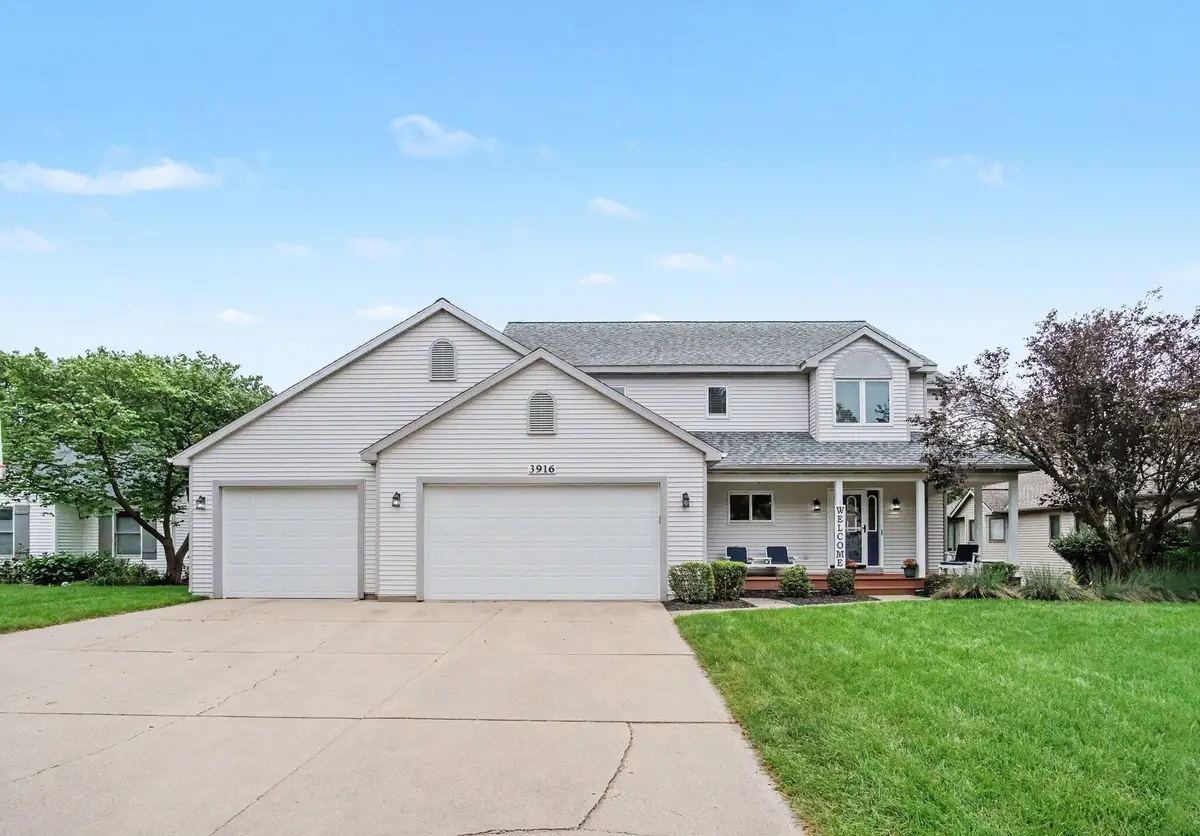 3916 Kentridge Drive Se, Grand Rapids, MI 49508 - #1