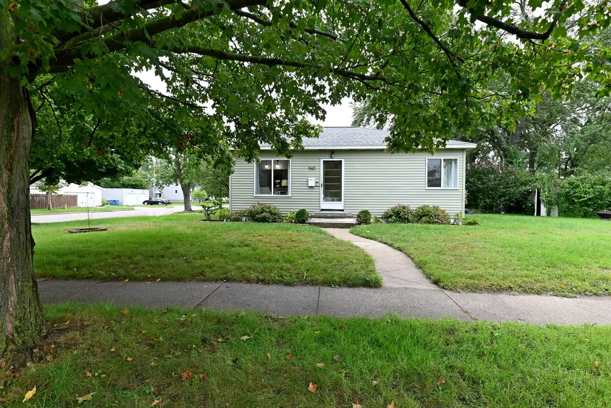 940 Grant Avenue, Grand Haven, MI 49417 - #1