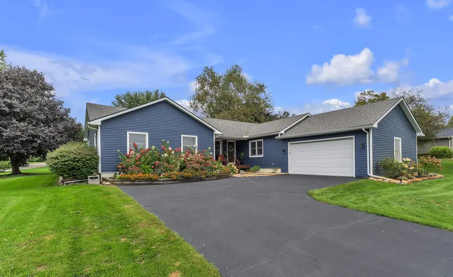 61600 Tayberry Circle, South Lyon, MI 48178 - #3