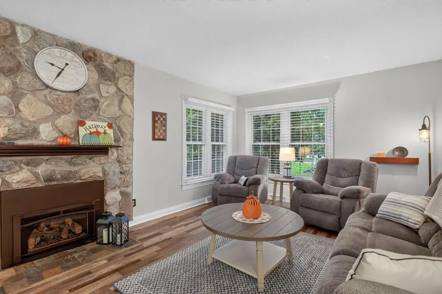 163 Robinson Road, Jackson, MI 49203 - #3