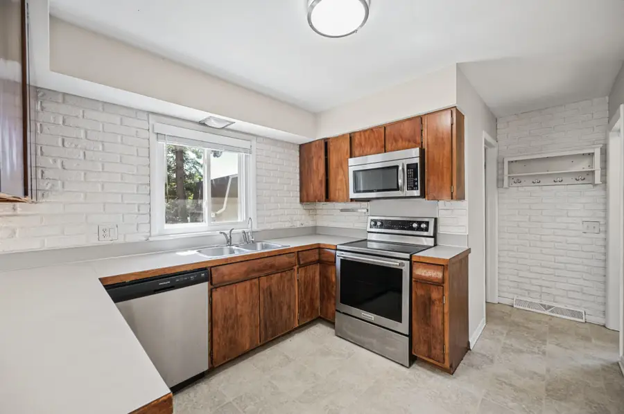 2909 Crestview Avenue, Kalamazoo, MI 49006 - #3