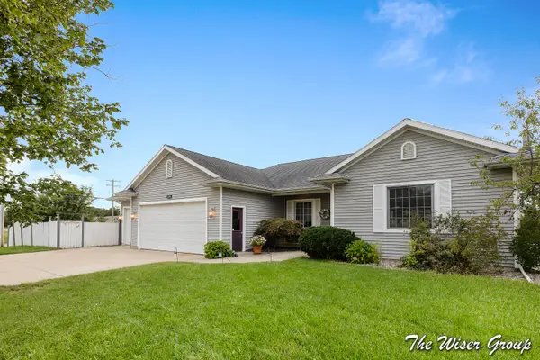5595 Fieldstone Drive Sw, Wyoming, MI 49418