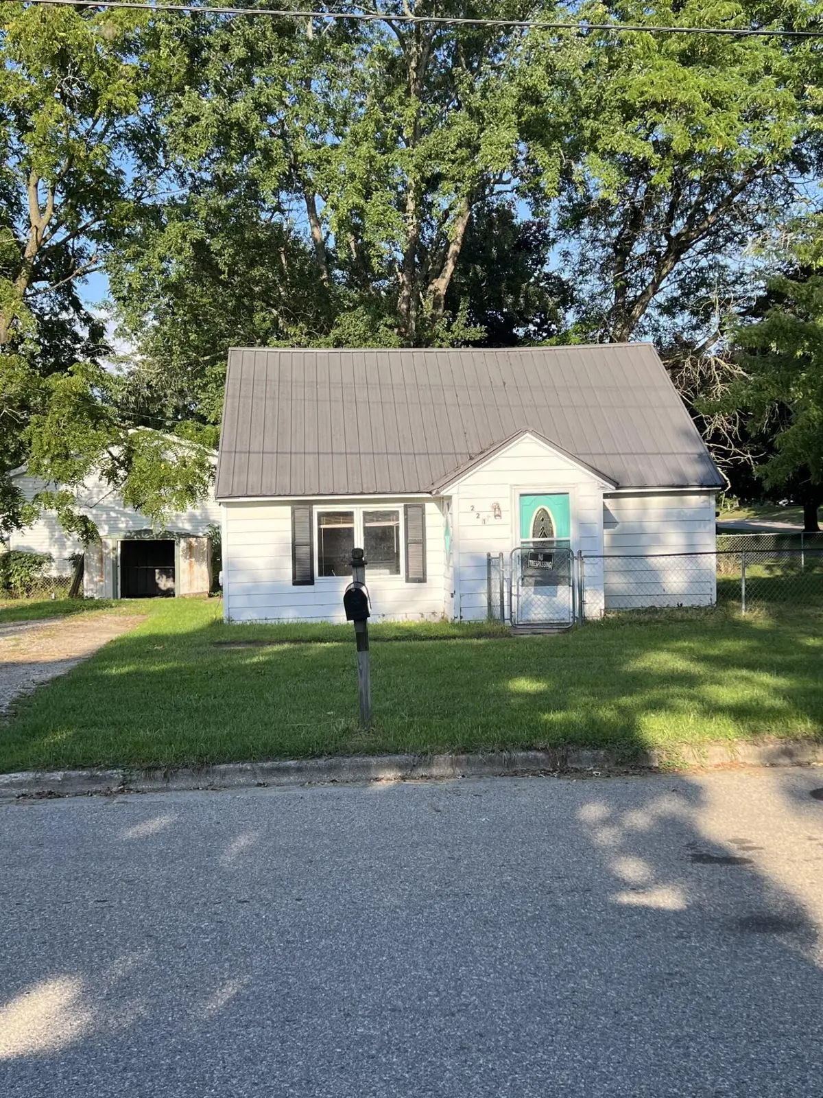 221 Hillcrest Avenue, Fremont, MI 49412 - #1