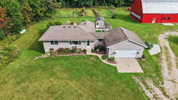 1149 W 40th Street, Fremont, MI 49412