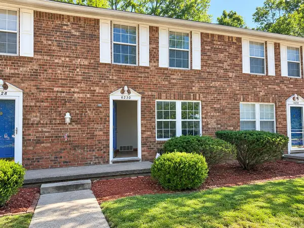 6230 Beechfield Drive, Lansing, MI 48911