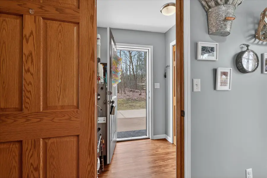 6633 Birchshore Drive, Lakeview, MI 48850 - #3