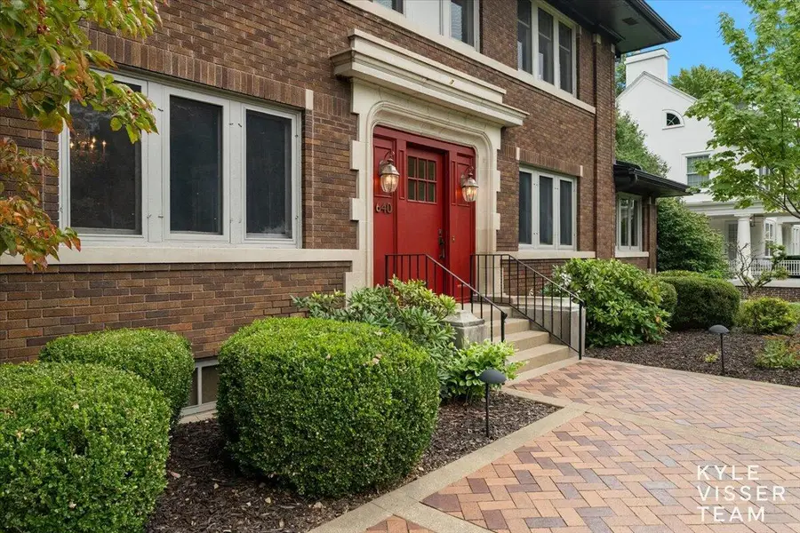 640 Cambridge Boulevard Se, East Grand Rapids, MI 49506 - #3