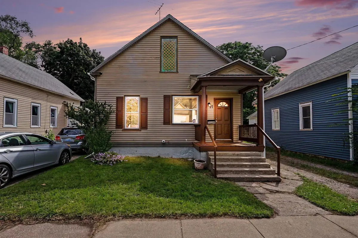 17 E Isabella Avenue, Muskegon, MI 49442 - #1