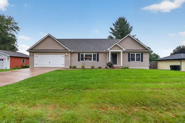 332 Cherokee Lane, Jackson, MI 49202