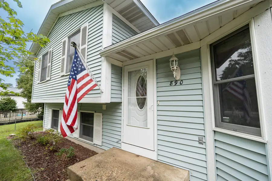 890 Gabrielle Court Ne, Grand Rapids, MI 49505 - #2