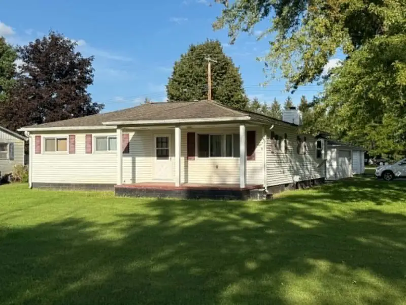 396 S Silver Street, Bad Axe, MI 48413 - #1