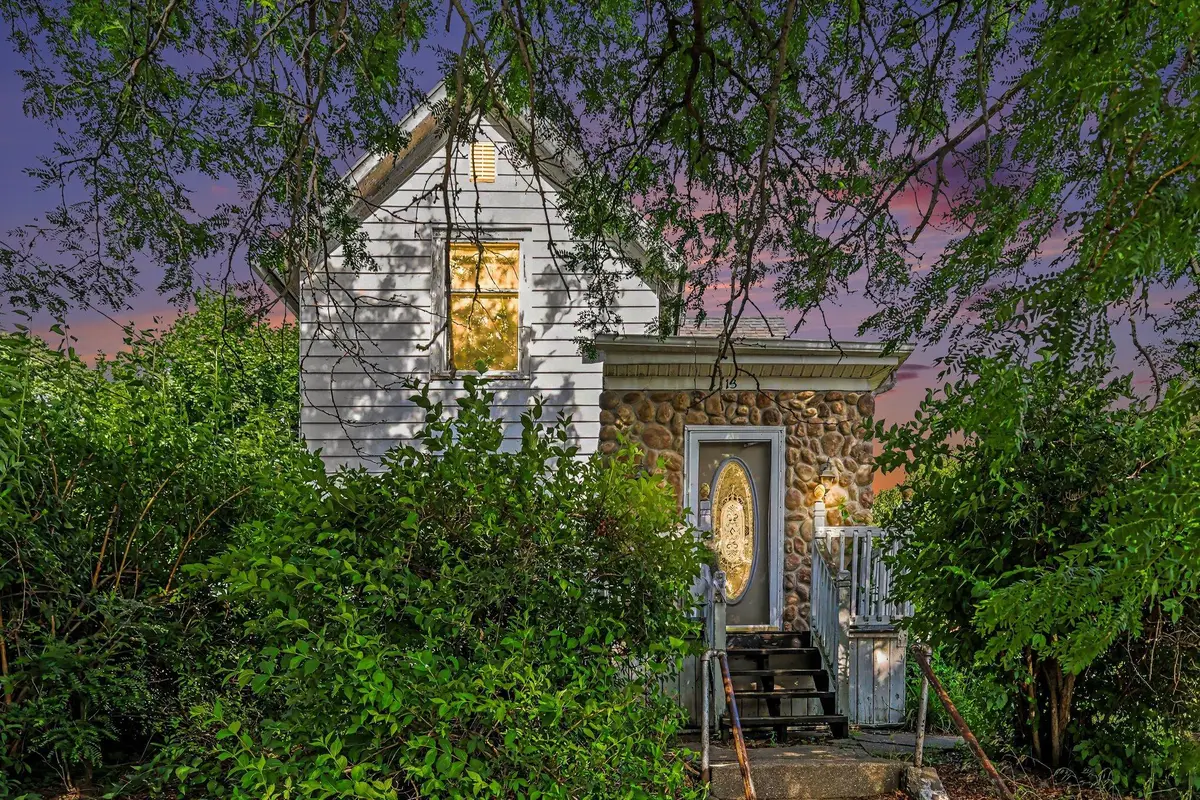 113 N Gorham Street, Jackson, MI 49202 - #1