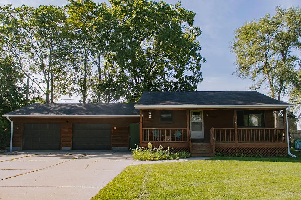 408 W 20th Street, Holland, MI 49423 - #1