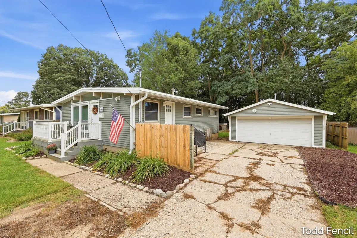 138 Highland Drive Ne, Rockford, MI 49341 - #1