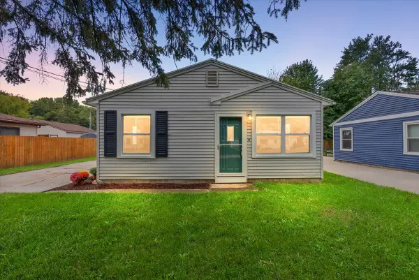 134 Wavell Street Se, Grand Rapids, MI 49548