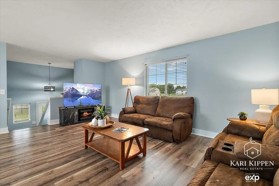 1698 Trent Ridge Court Ne, Cedar Springs, MI 49319 - #3