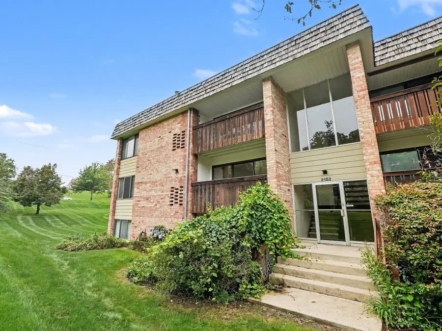 2152 Pauline Boulevard #Apt 207, Ann Arbor, MI 48103 - #2
