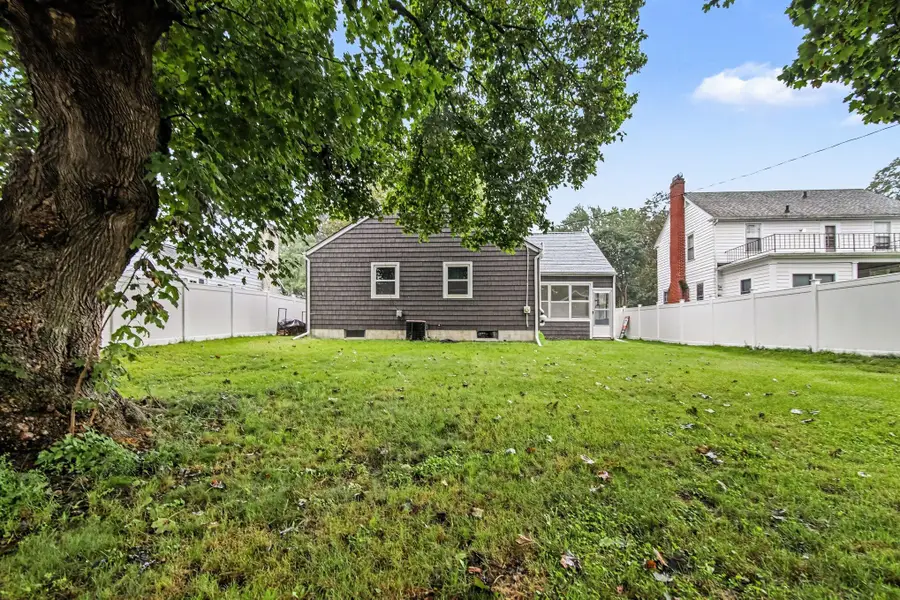 724 Crescent Road, Jackson, MI 49203 - #3
