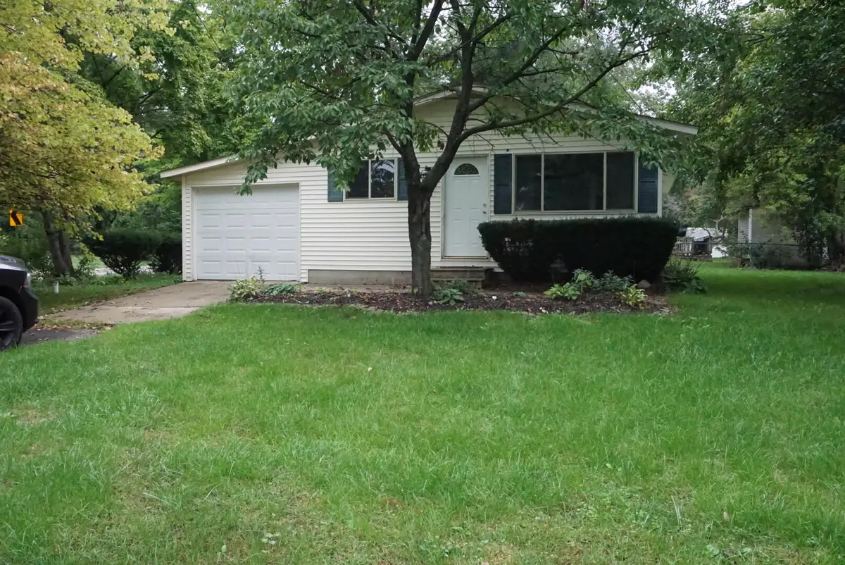 801 Farnsworth Road, White Lake, MI 48386 - #1