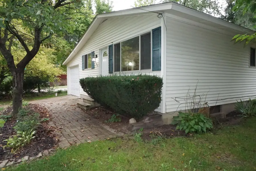801 Farnsworth Road, White Lake, MI 48386 - #3