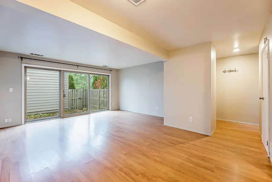 718 Watersedge Drive, Ann Arbor, MI 48105 - #3