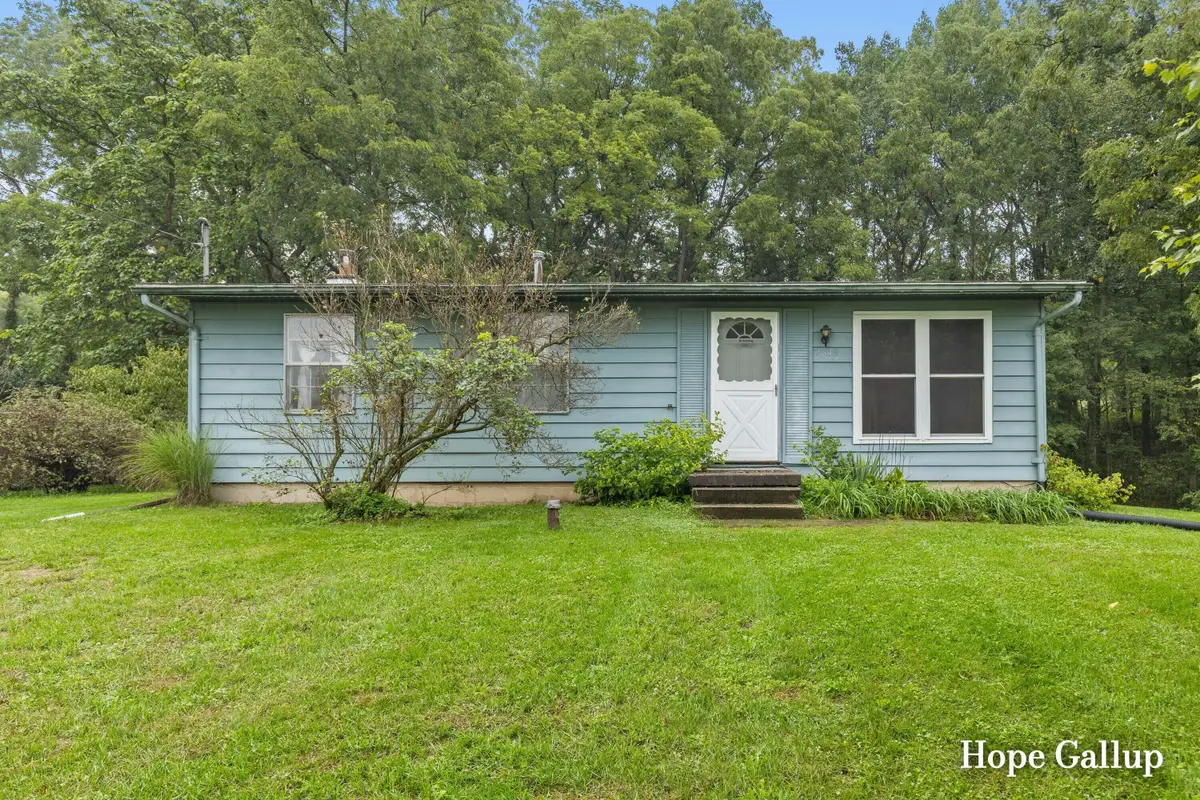 2648 Walnut Drive, Ionia, MI 48846 - #1