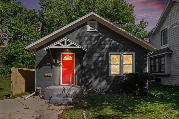 702 Fenimore Drive, Kalamazoo, MI 49048