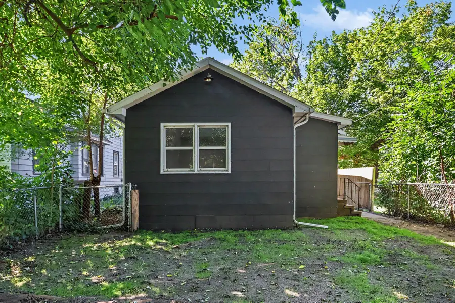 702 Fenimore Drive, Kalamazoo, MI 49048 - #3