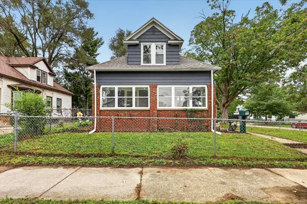 1009 Adams Street Se, Grand Rapids, MI 49507